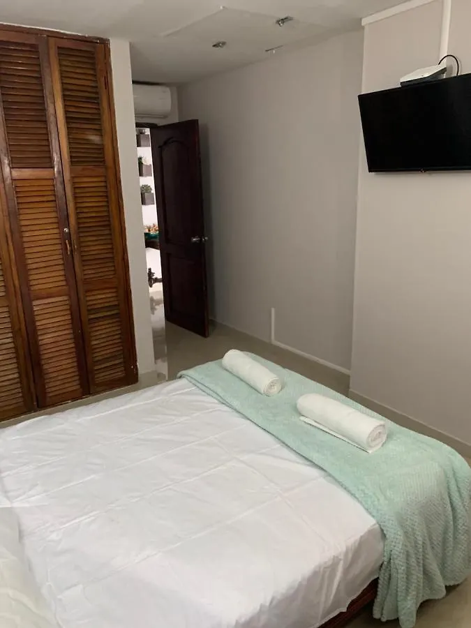 Sol, Arena, Mar, Y Piscina Apartment Cartagena 0*,  Colombia