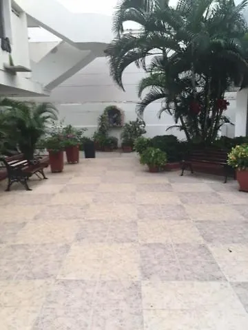 Sol, Arena, Mar, Y Piscina Apartment Cartagena
